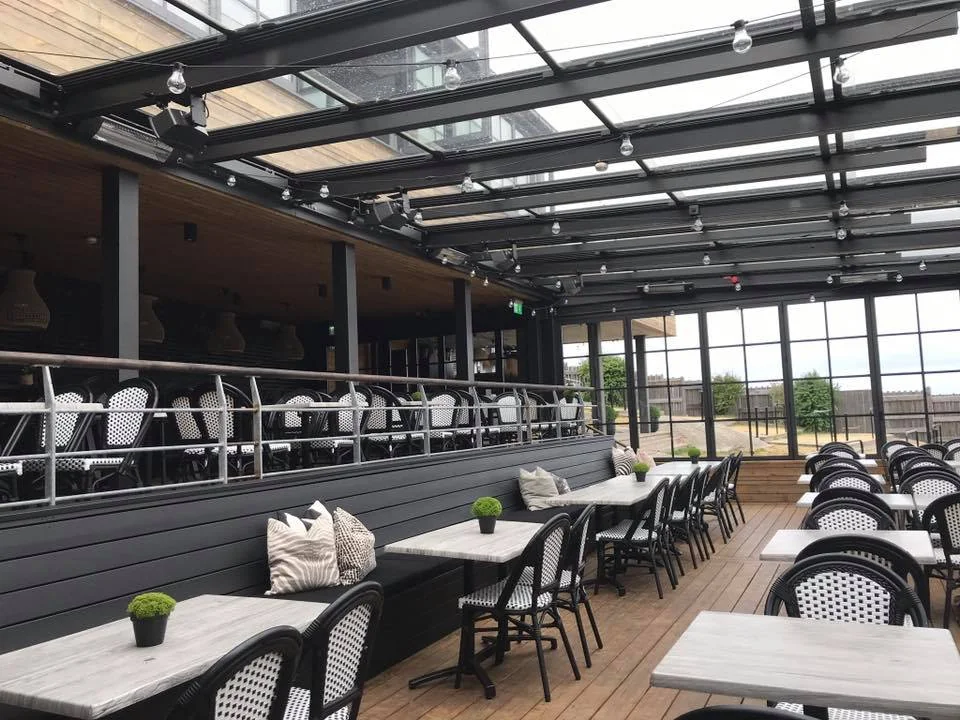Solgården på Hotel Tylösand – retractable glass roof, photograph 5